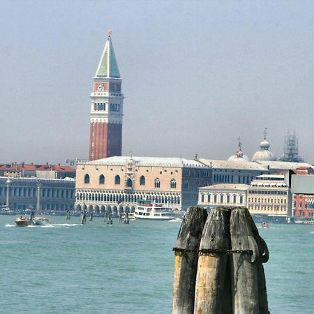Queen House Venezia Eksteriør bilde