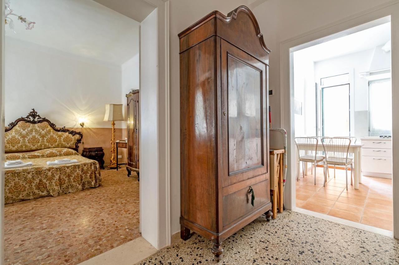 Queen House Venezia Eksteriør bilde