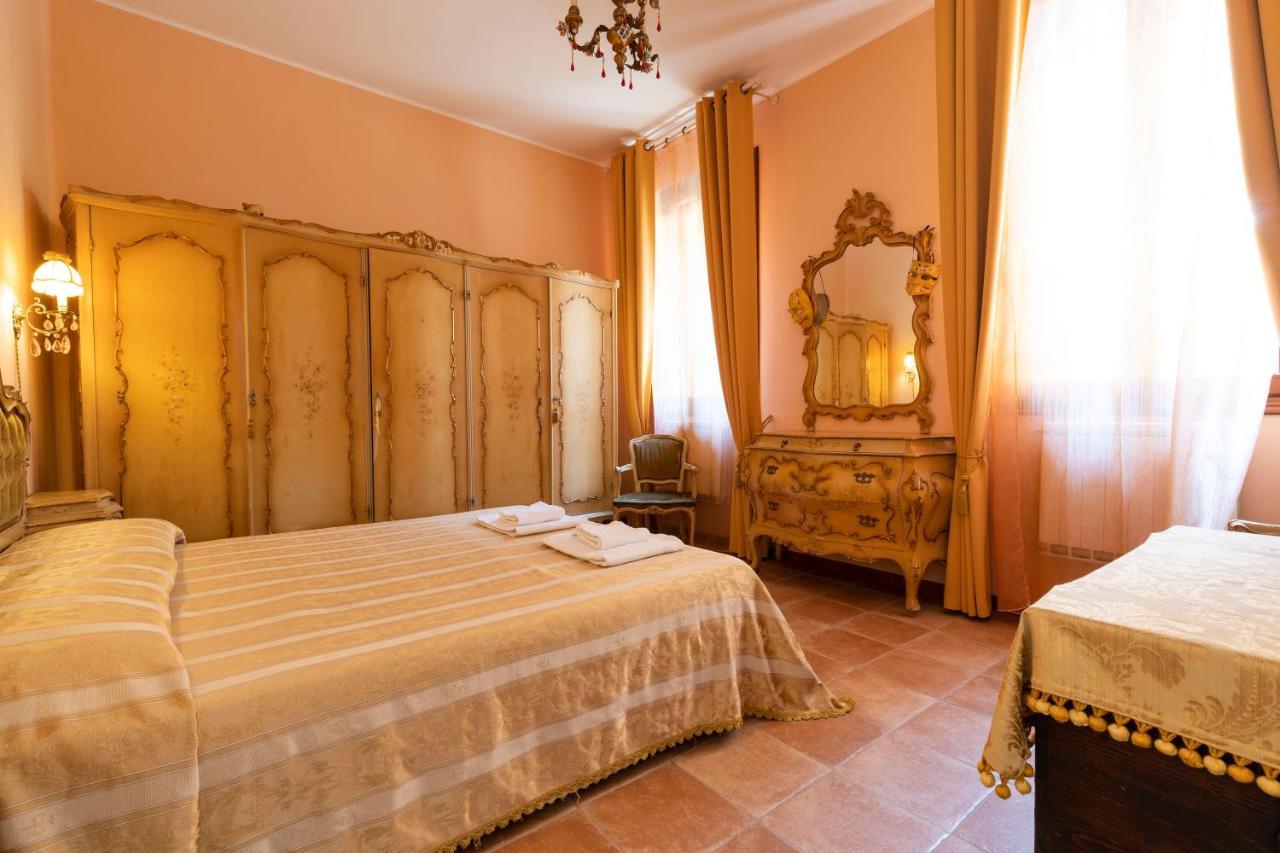 Queen House Venezia Eksteriør bilde