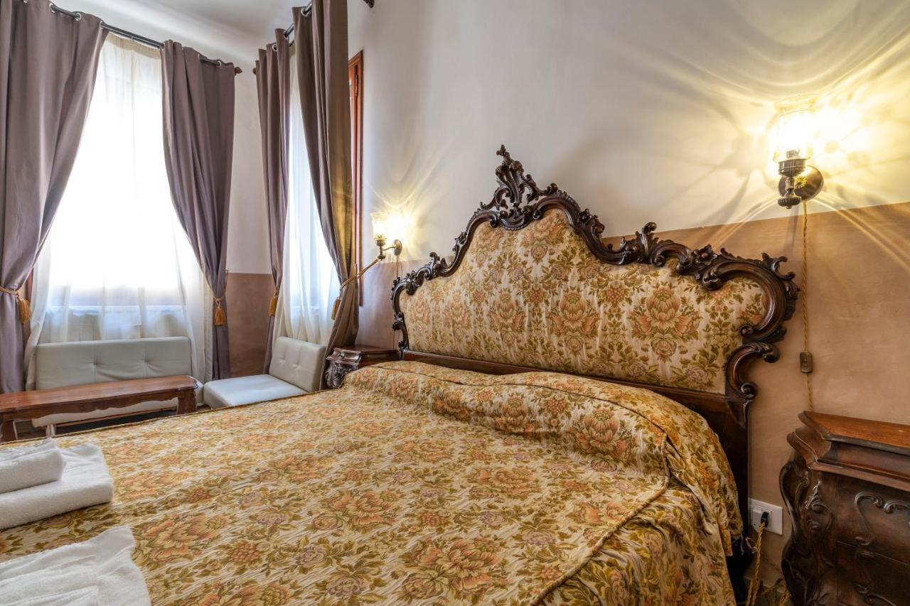 Queen House Venezia Eksteriør bilde