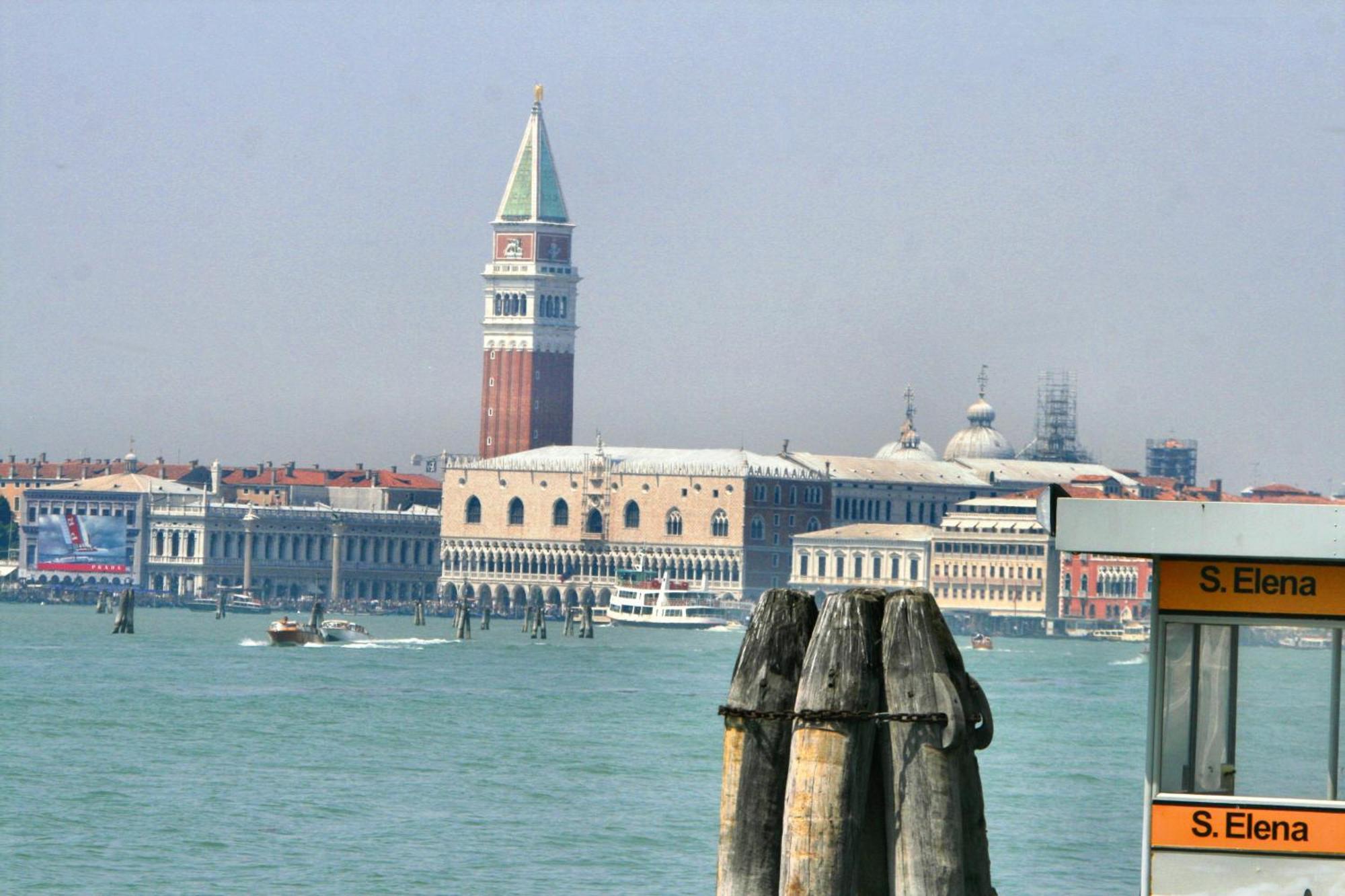 Queen House Venezia Eksteriør bilde