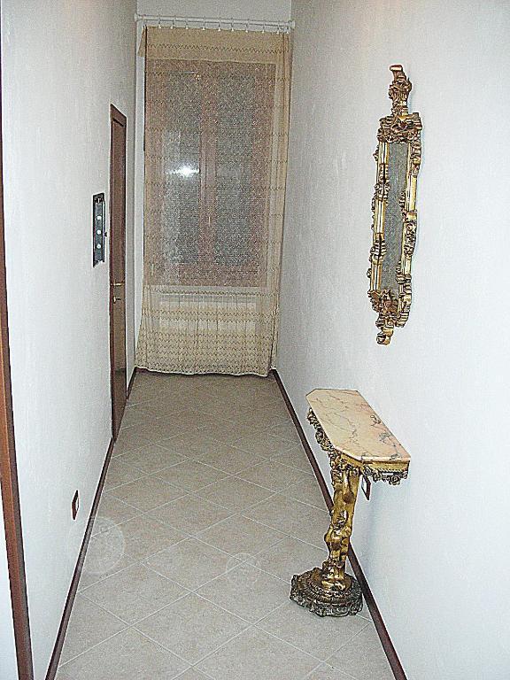 Queen House Venezia Rom bilde